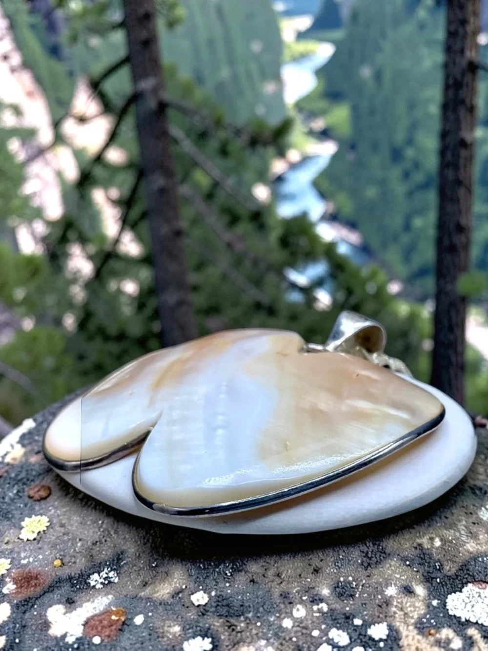 🌺HUGE and Rare Jay King Sterling & Mother of Pearl Necklace